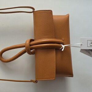 Germán Fuentes Made In Italy Genuine Pebbled Leather Camel Convertable Bag